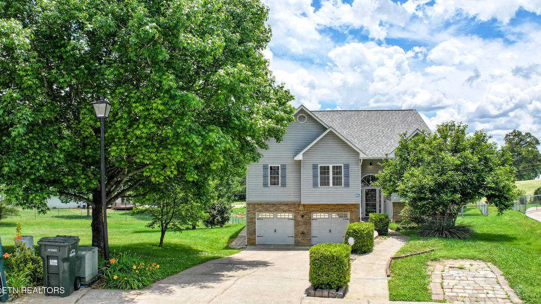Photo of 220 Colricia Drive