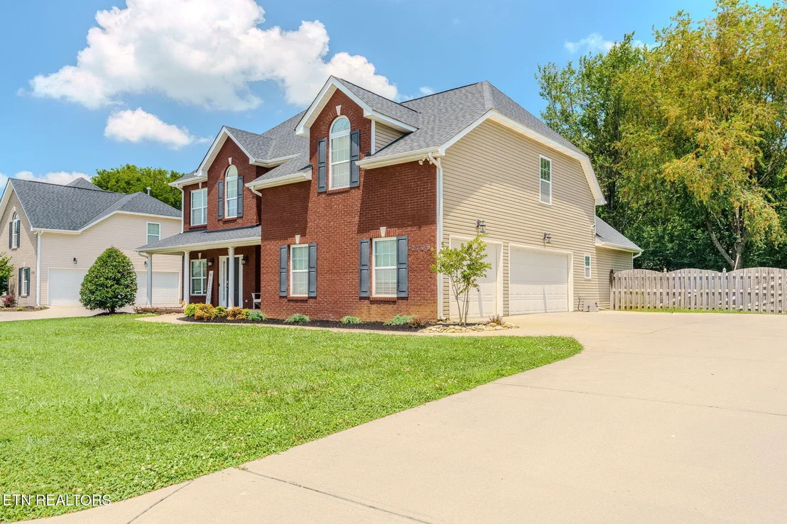 Photo of 2709 Daventry Drive