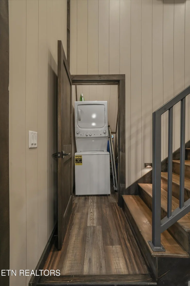 Photo of 615 Longbow Way