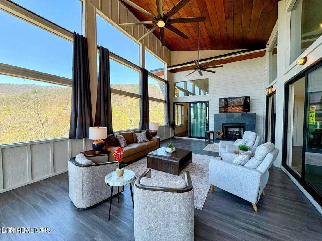 Photo of 3343 Summit Trails Drive