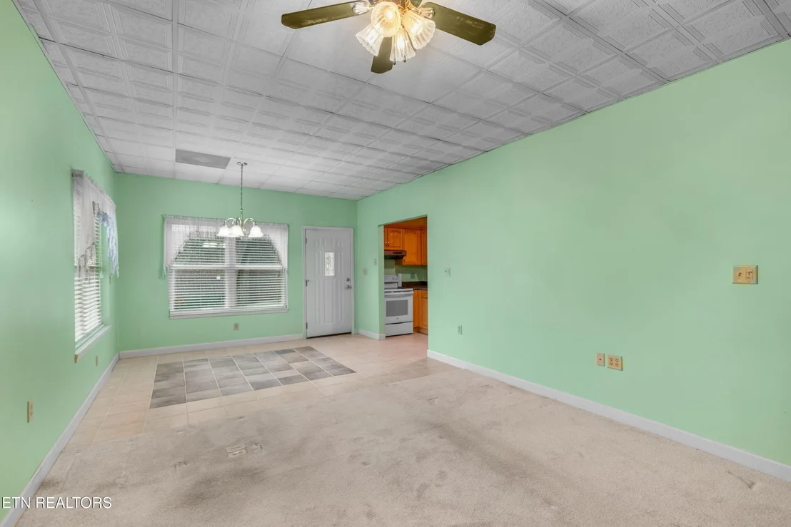 Photo of 1401 Brookfield Drive