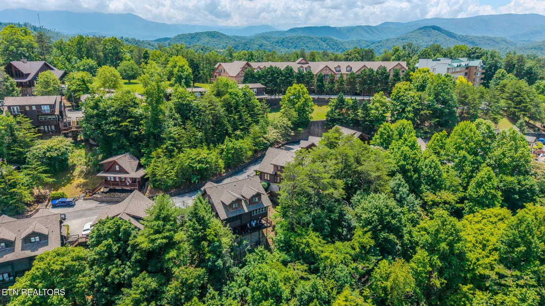 Photo of 741 Golf View Blvd