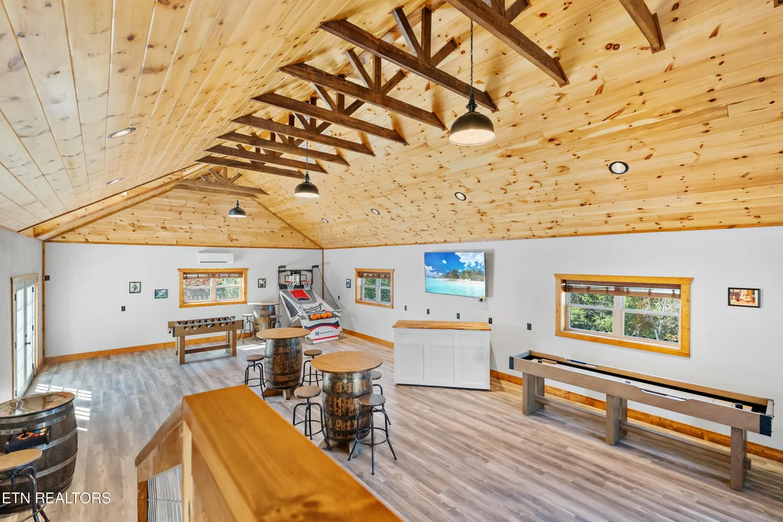 Photo of 965 Burden Hill Rd