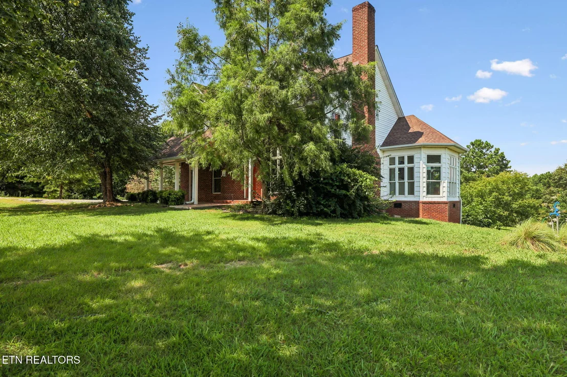 Photo of 355 County Road 470