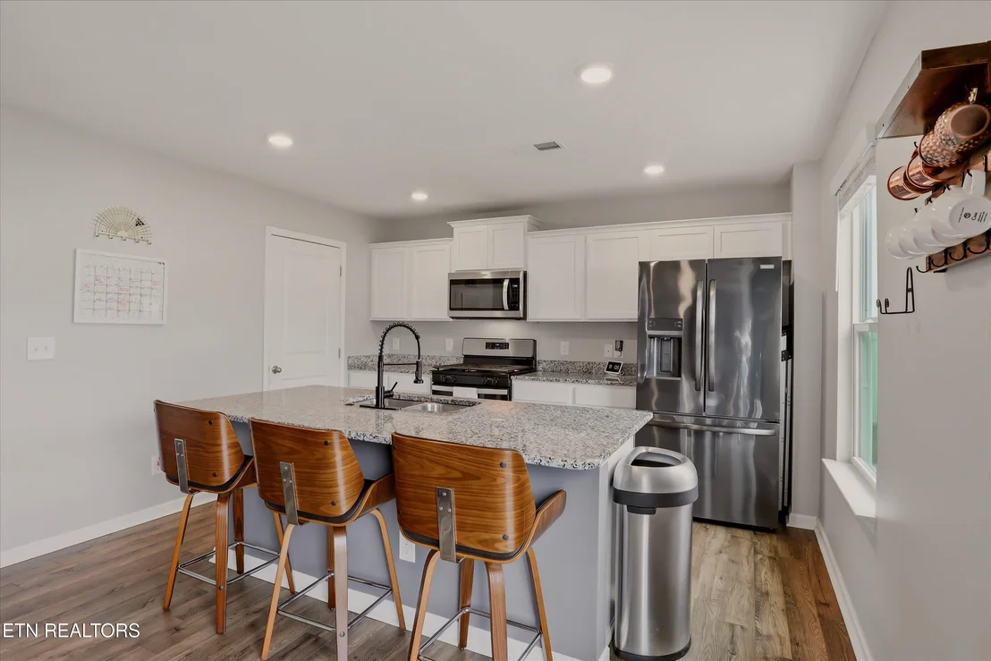 Photo of 1248 Cole Drive