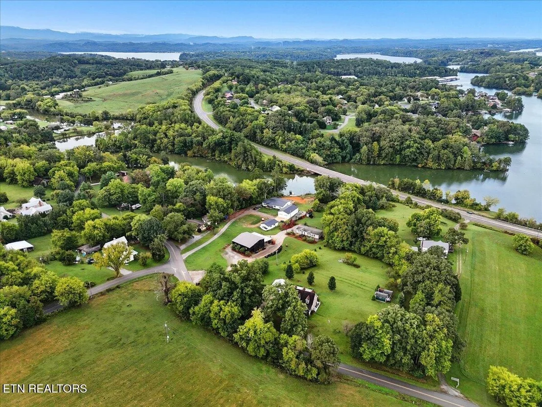 Photo of 340 Trigonia Rd