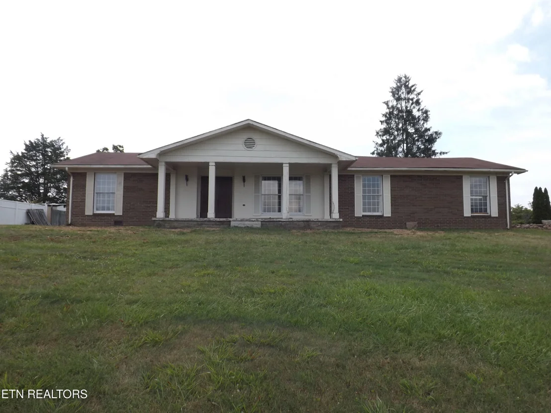 Photo of 262 OXFORD Circle