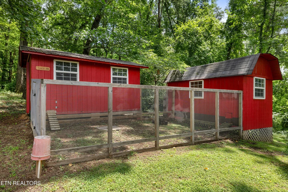 Photo of 288 Mountain View Rd