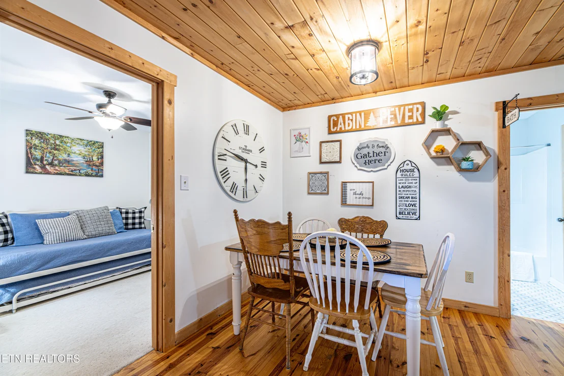 Photo of 822 Christy Lane
