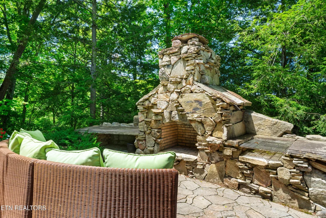 Photo of 524 Laurel Rd
