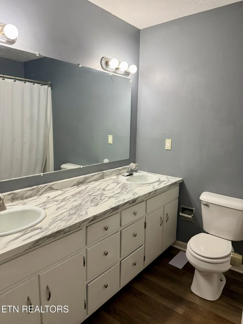 Photo of 264 Norfolk Circle