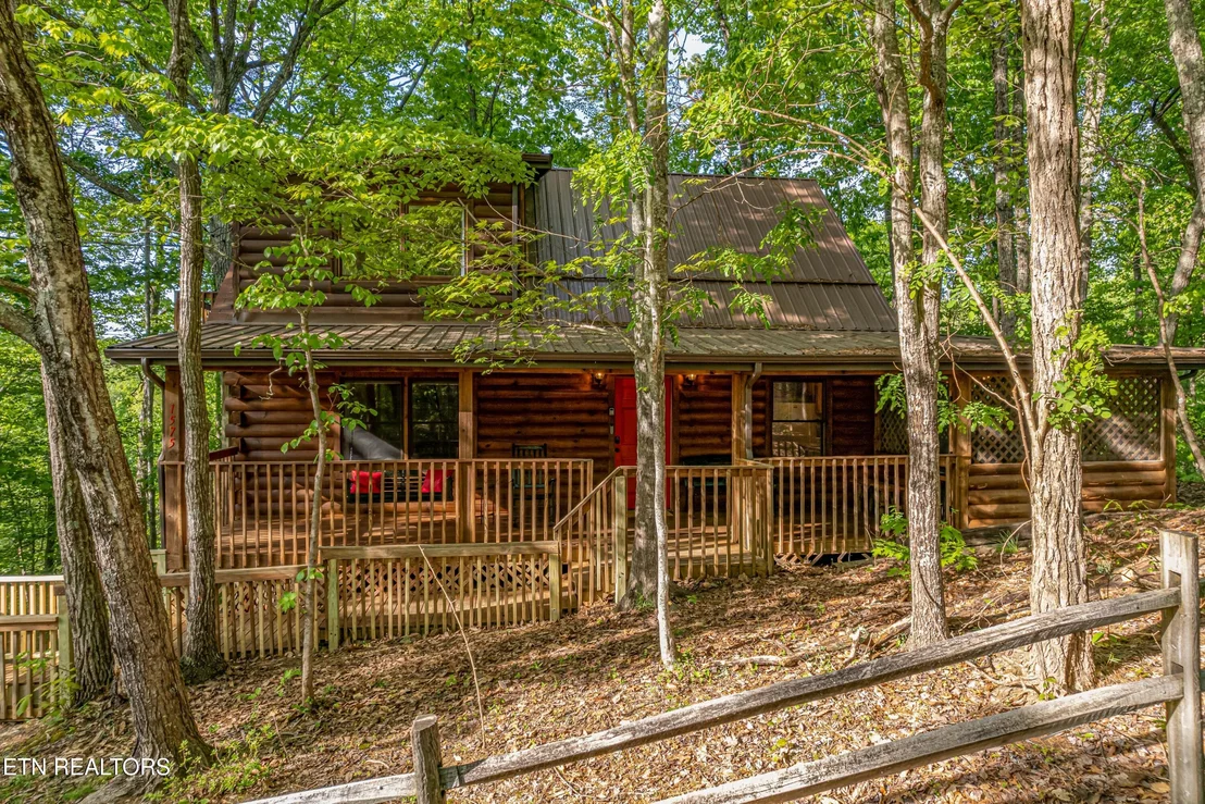 Photo of 1575 Sky View Drive