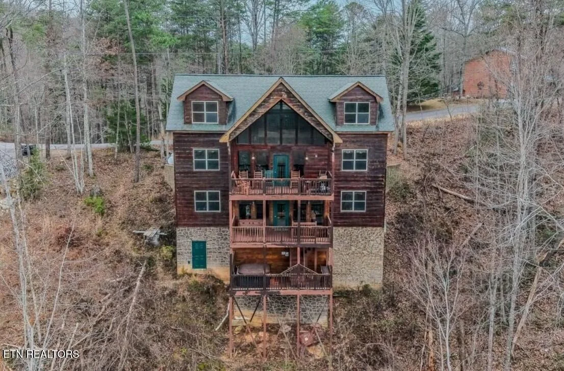Photo of 4170 Chamberlain Lane
