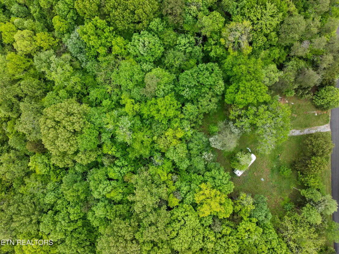Photo of 136 Oak Grove Rd