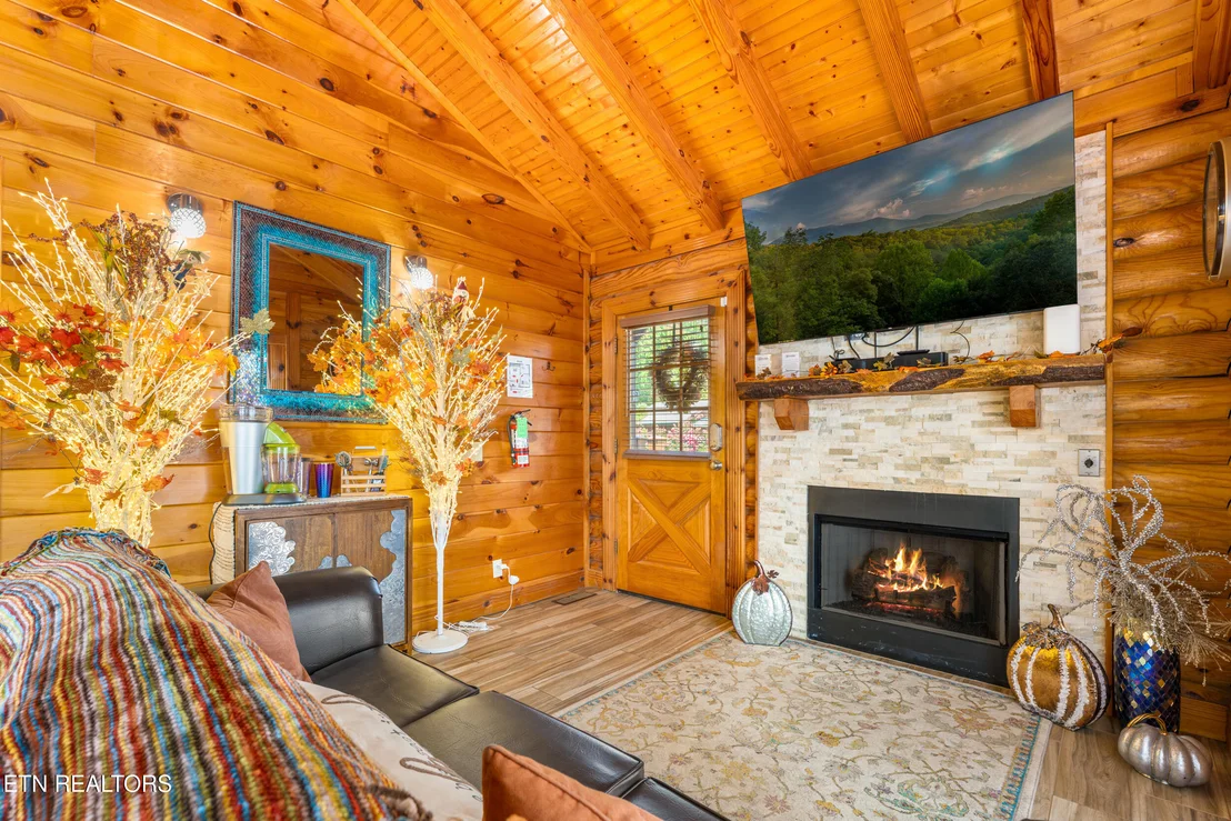 Photo of 2323 River Port Way