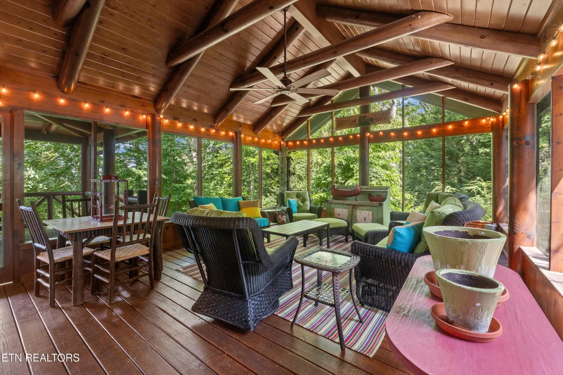 Photo of 524 Laurel Rd