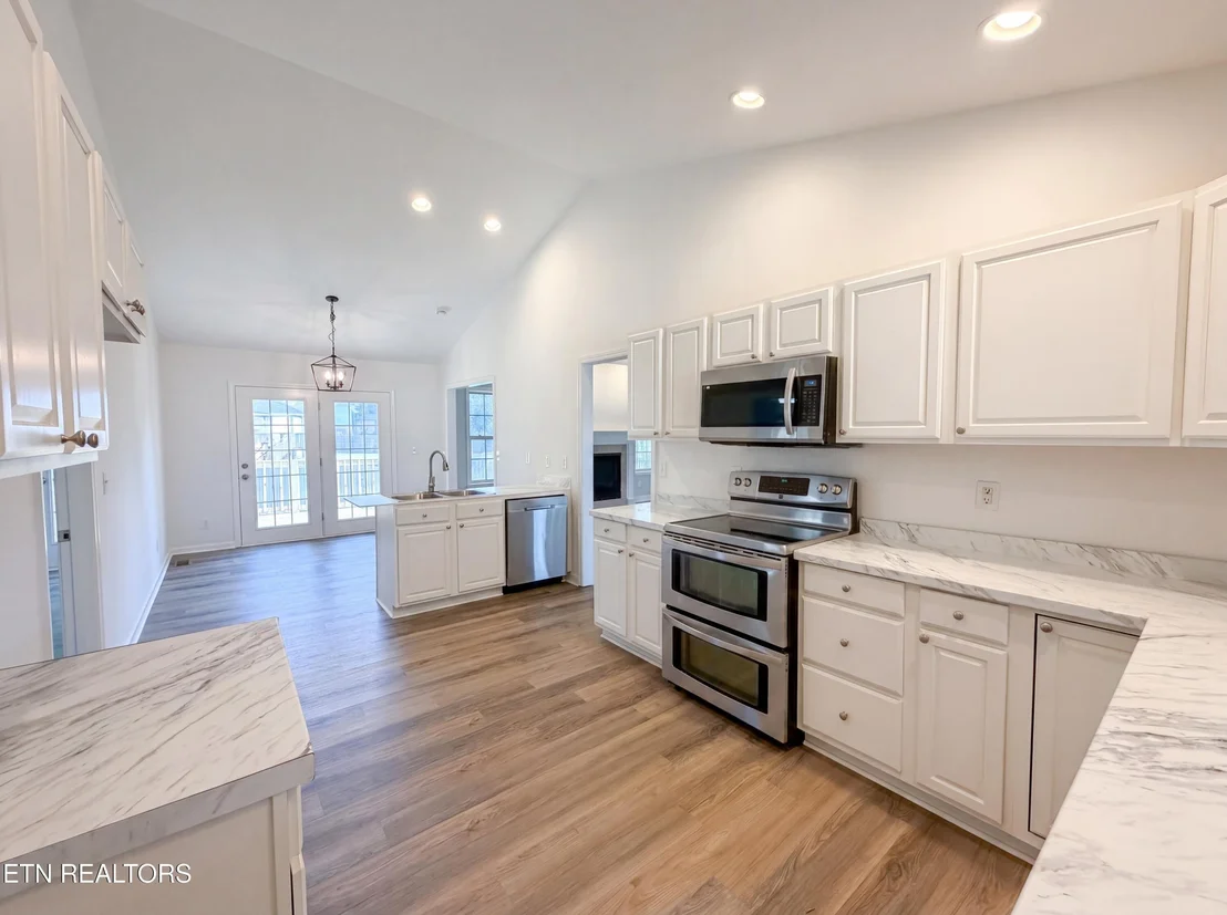 Photo of 375 Walnut Lane