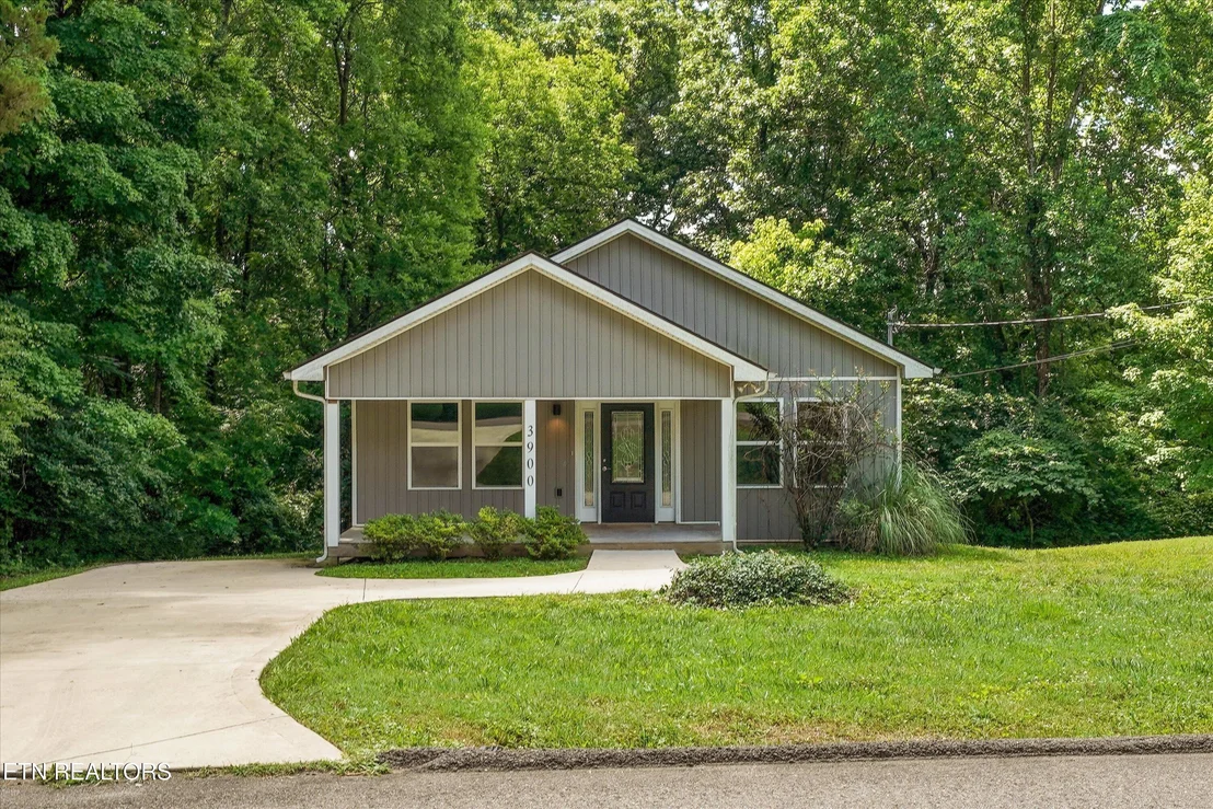 Photo of 3900 Wayne Drive