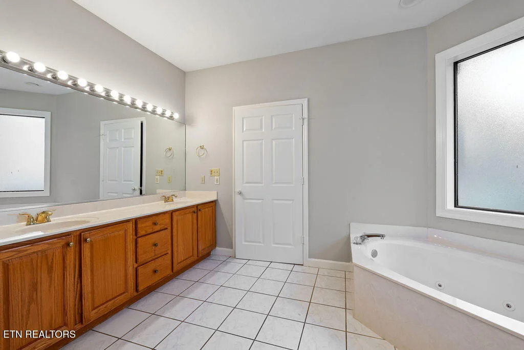 Photo of 121 Inata Circle