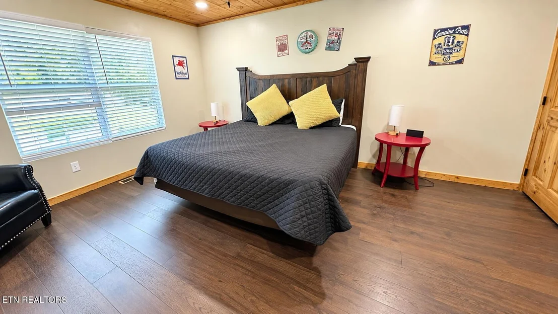 Photo of 2680 High Valley Drive