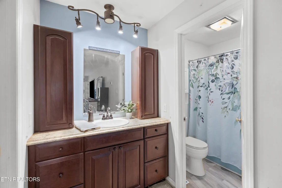 Photo of 1302 Irwin Drive