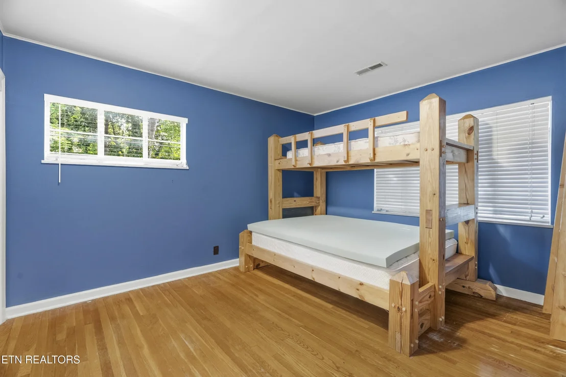 Photo of 124 Orchard Circle