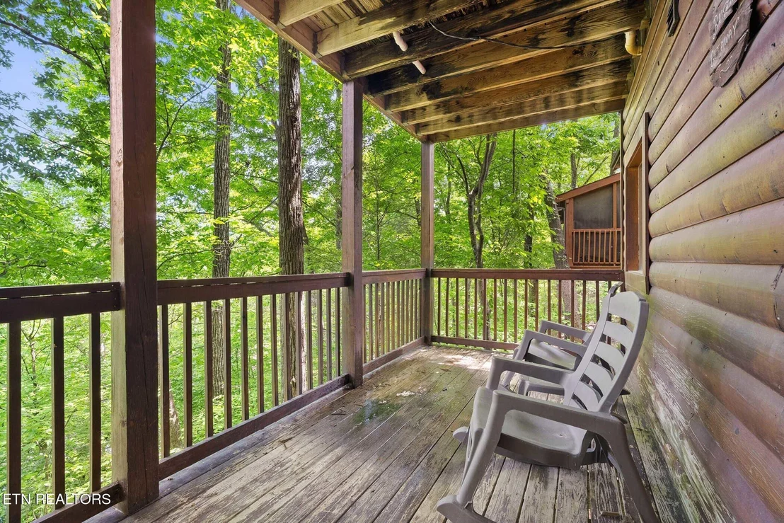 Photo of 746 Nighthawk Way