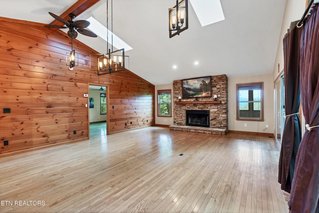 Photo of 620 Hawk View Drive