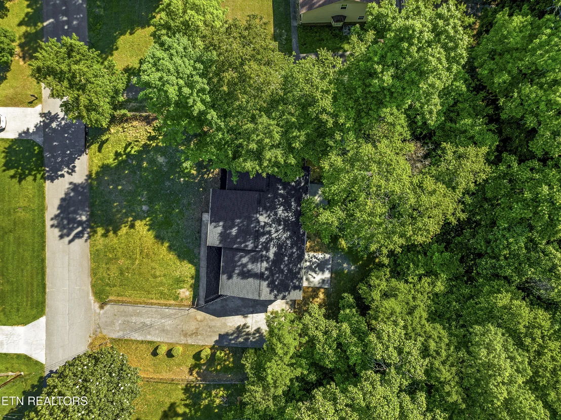 Photo of 915 Ronald Drive