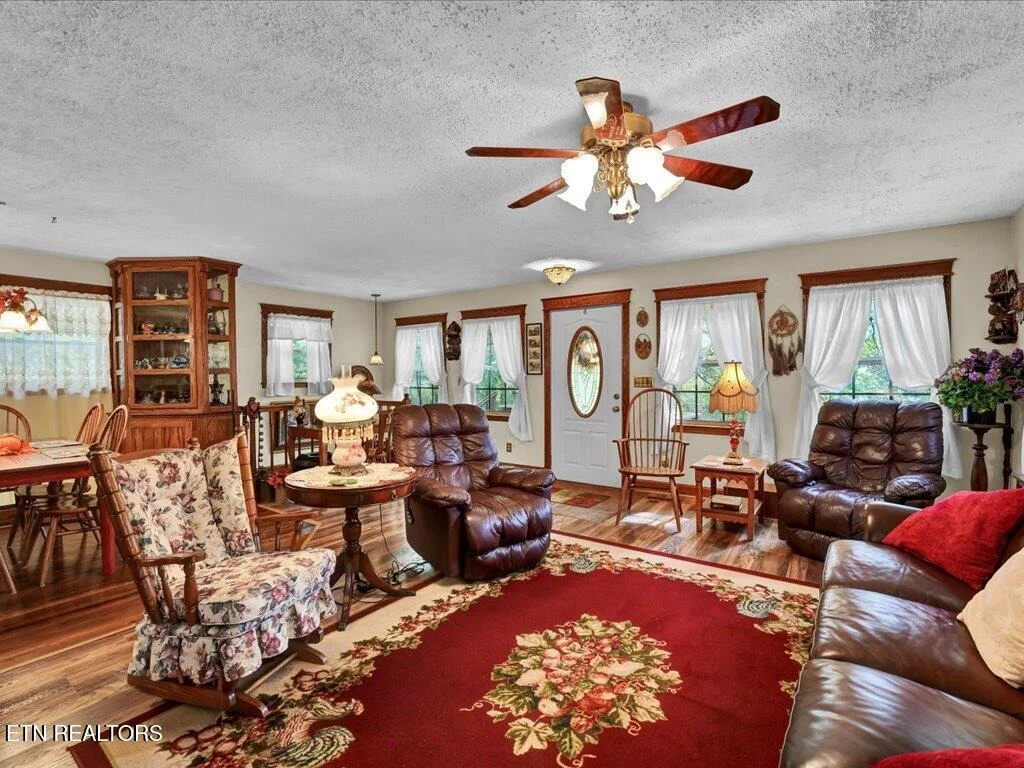 Photo of 434 Henry Clark Lane