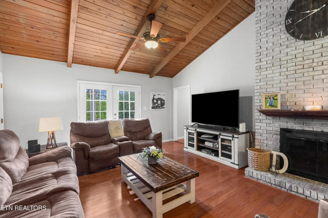 Photo of 1302 Irwin Drive