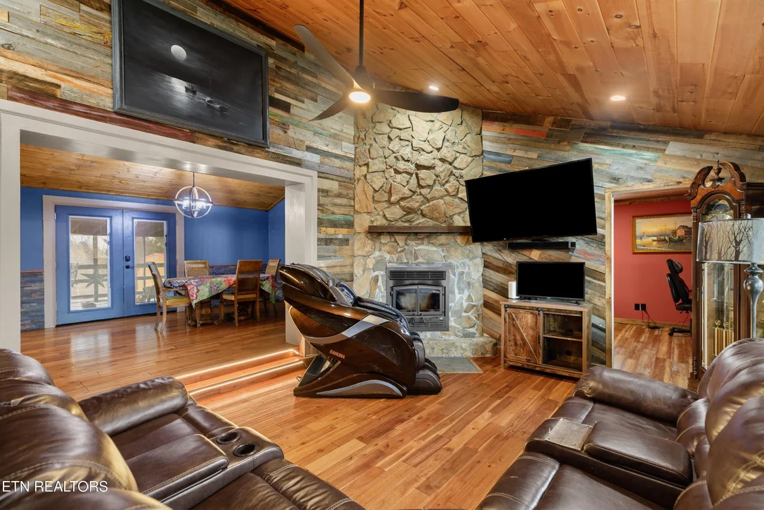 Photo of 1690 Goodman Loop