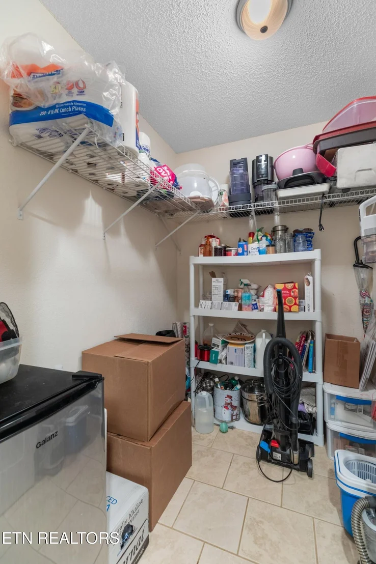 Photo of 2433 Green Rd