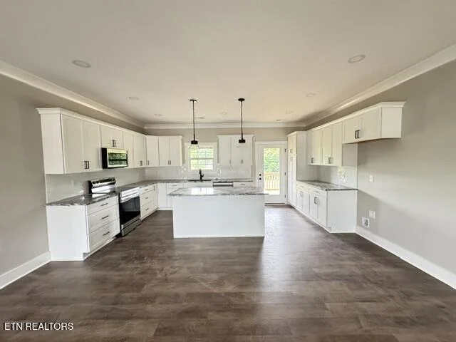 Photo of 1032 Pathways Drive