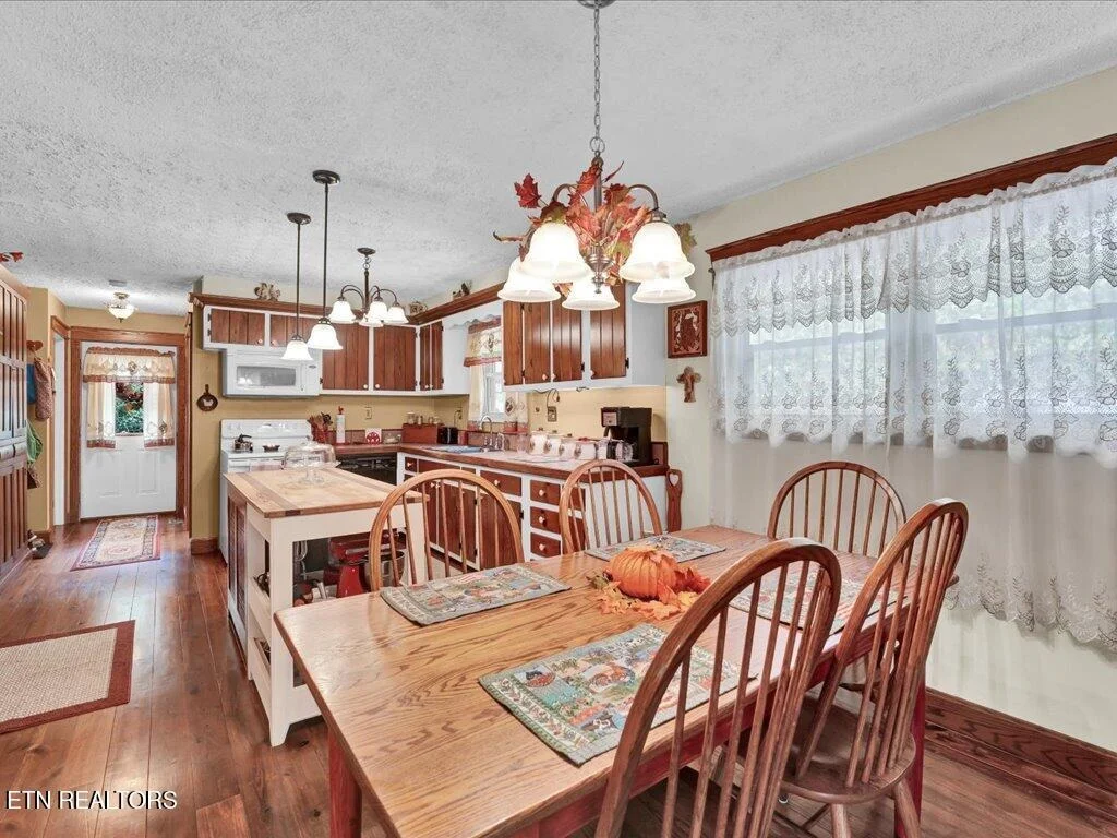 Photo of 434 Henry Clark Lane