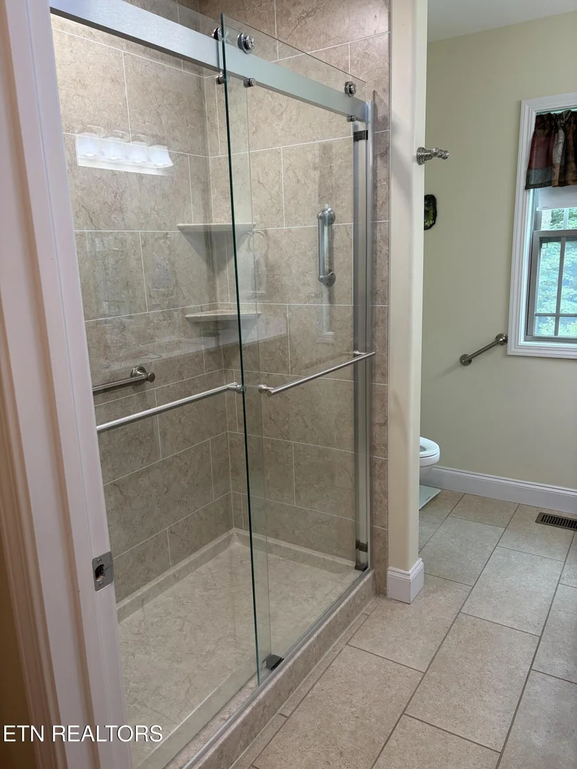 Photo of 104 Bottom Drive