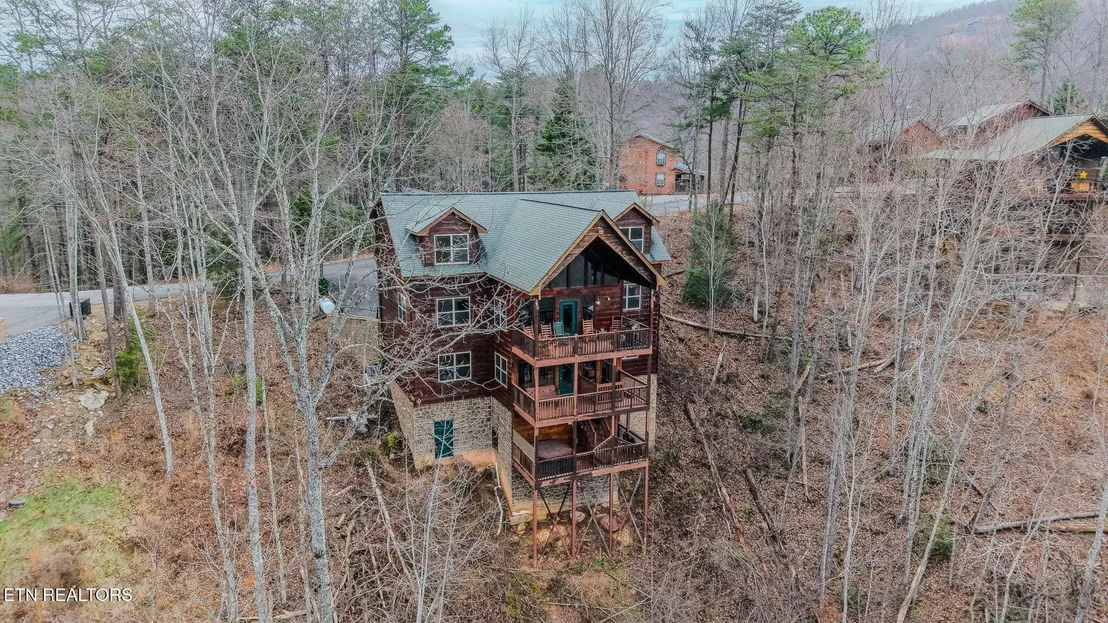 Photo of 4170 Chamberlain Lane