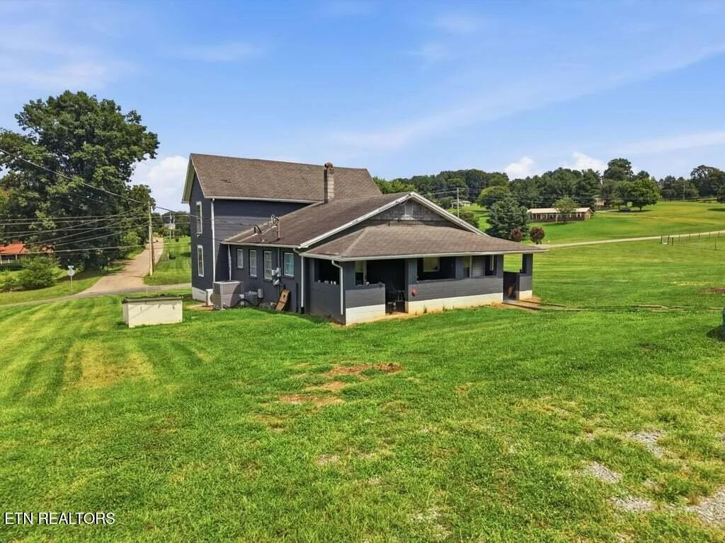 Photo of 990 Dover Rd