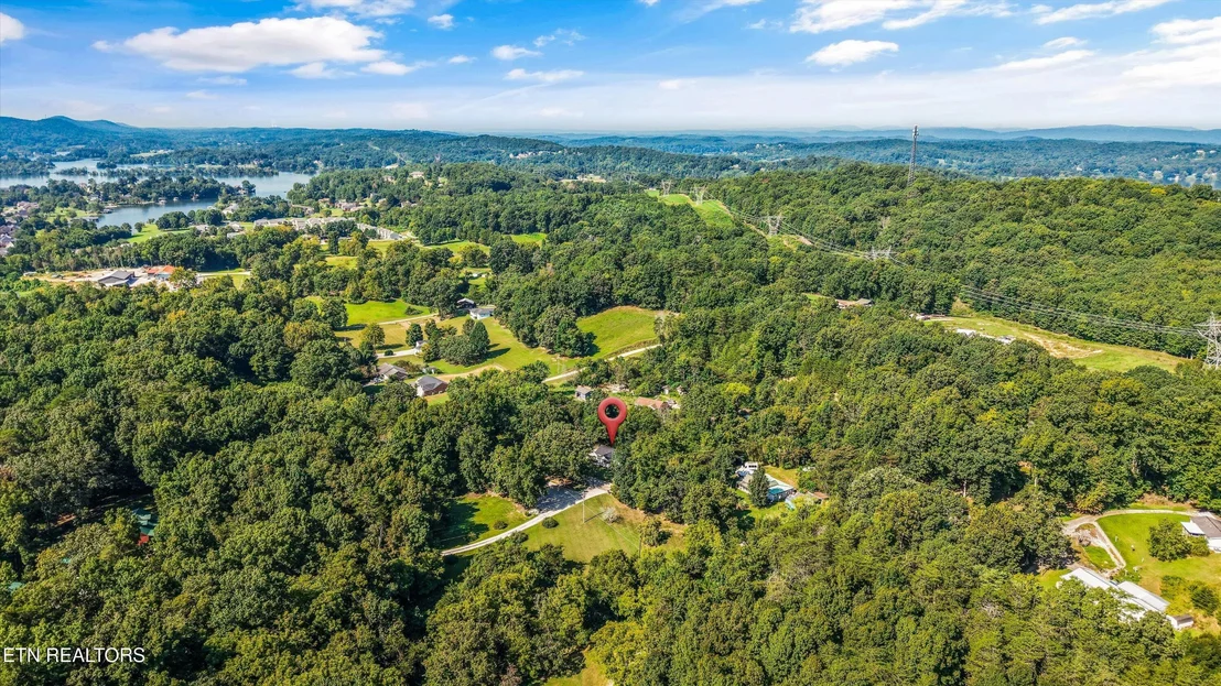 Photo of 1392 James Ferry Rd
