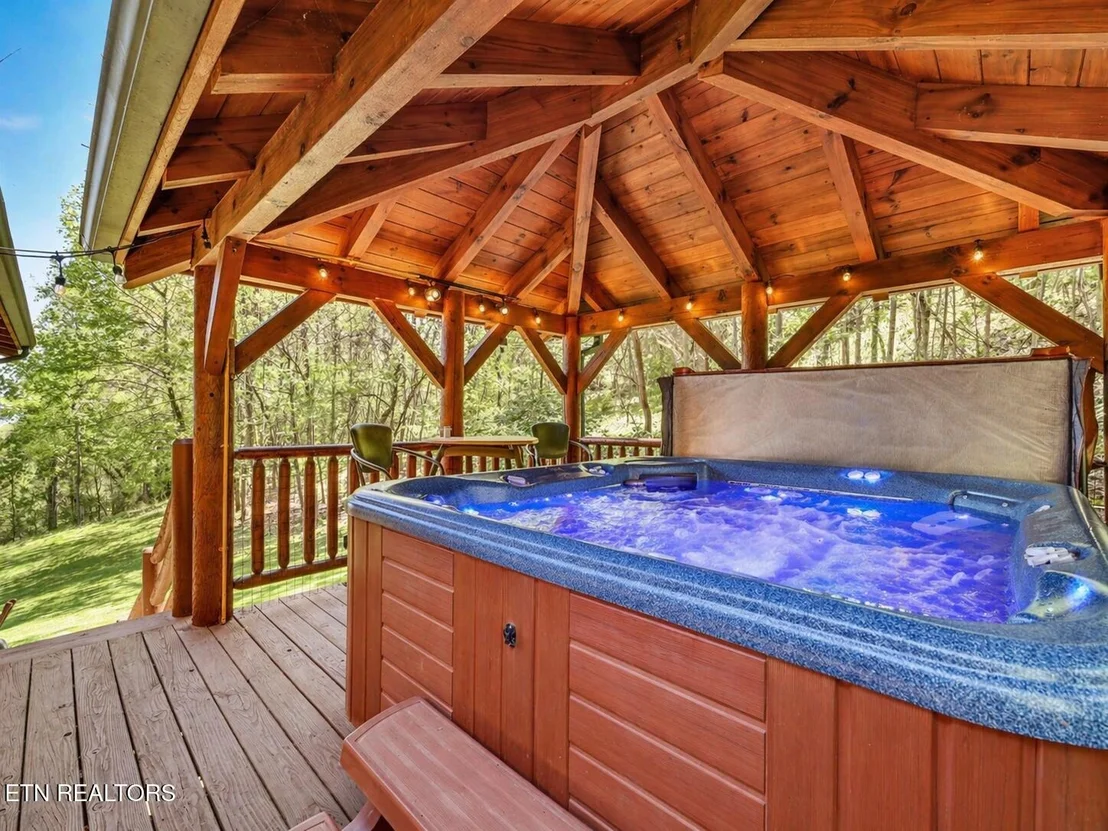Photo of 2414 Walnut Cove Way Way