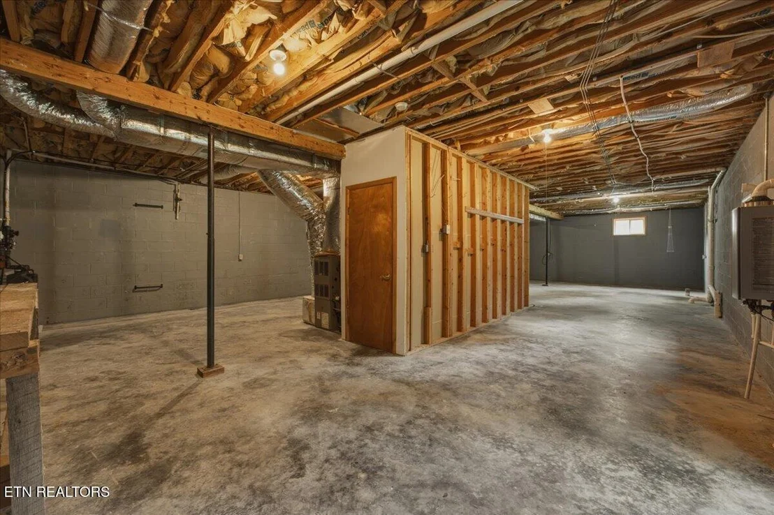 Photo of 142 Oak Drive