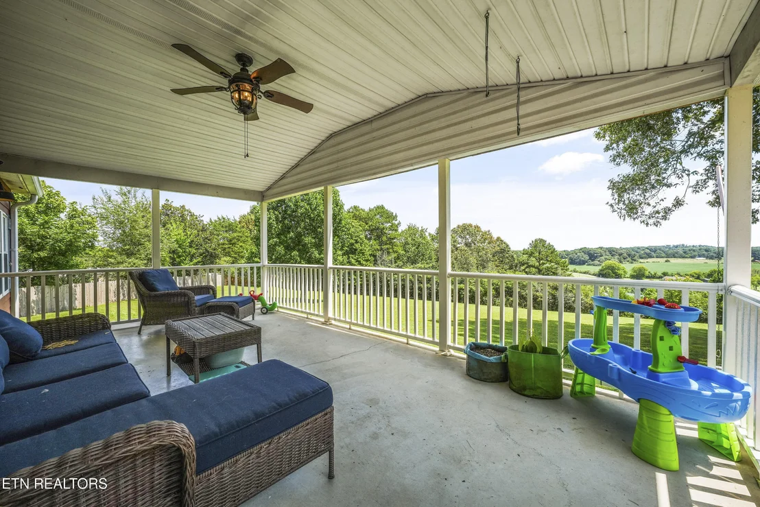 Photo of 1048 Cook Drive