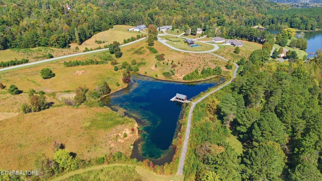 Photo of 325 Enclave Way
