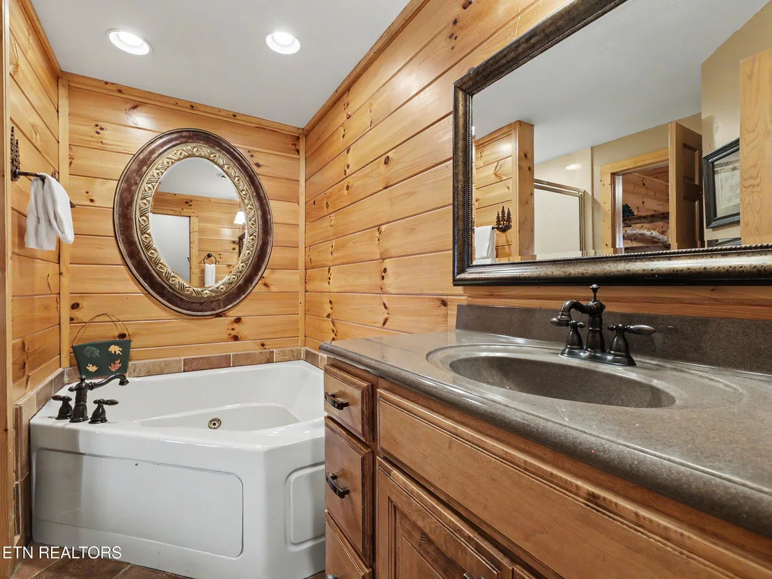 Photo of 2414 Walnut Cove Way Way