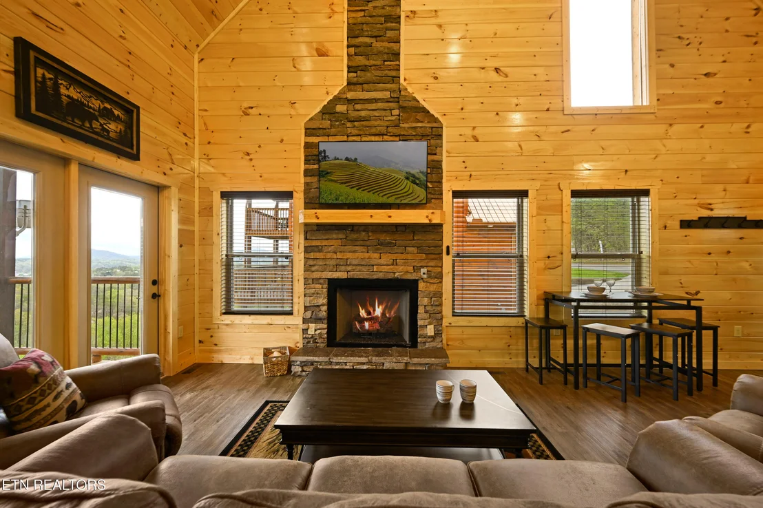 Photo of 3307 Pine Peak Way