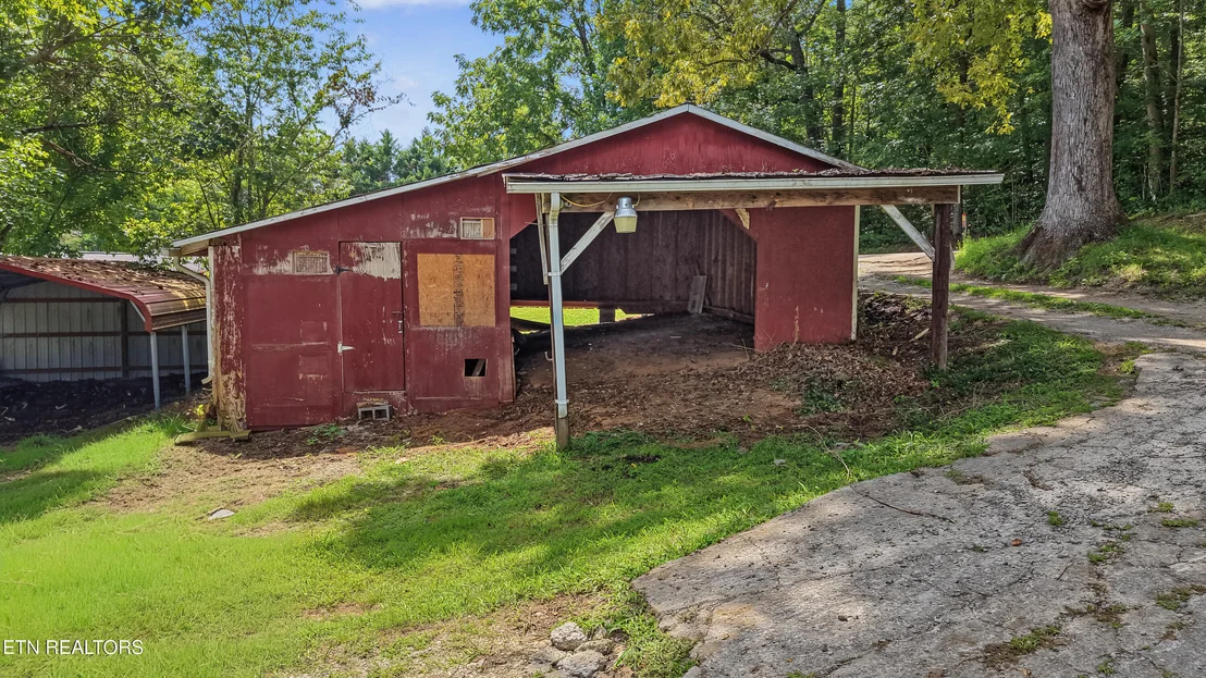 Photo of 7712 Berry Williams Rd