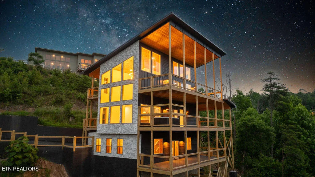 Photo of 3225 Emerald Springs Loop Rd