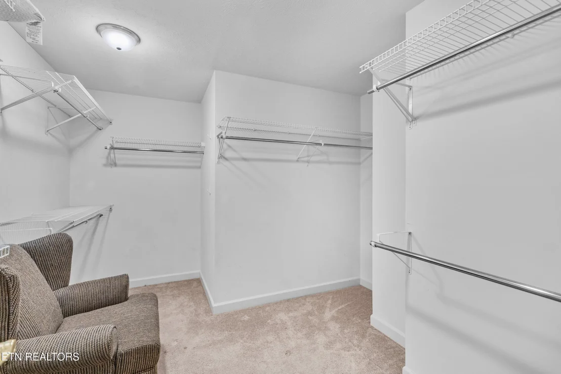 Photo of 1401 Brookfield Drive