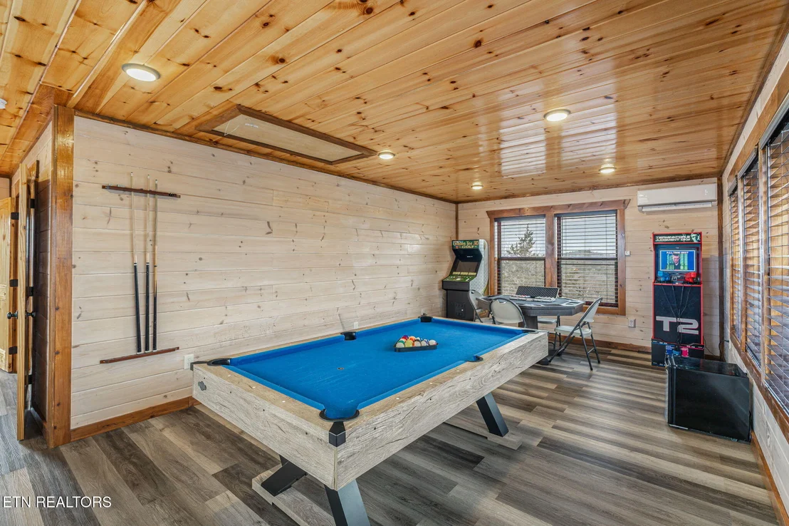 Photo of 2138 Kerr Rd