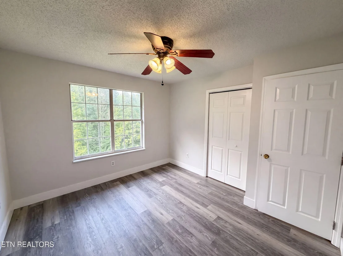 Photo of 1430 Hawk Lane